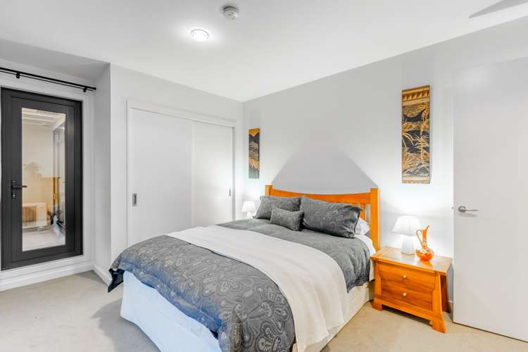 4i/42 Molesworth Street Thorndon_13