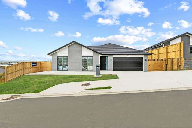 Live Large in This New 5-Bedroom Home!