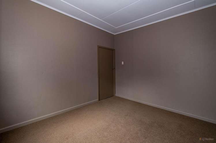 6 Michael Street Waimate_12