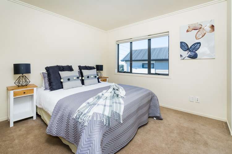 2/191 Sunnynook Road Wairau Valley_7