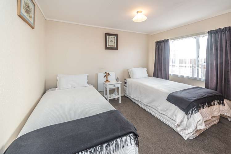 9a Avon Place Springvale_11