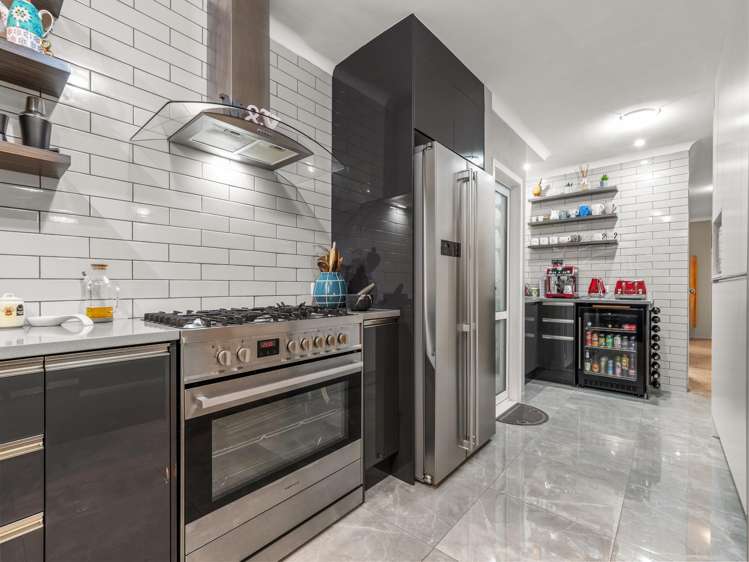 216 Welcome Bay Road_4