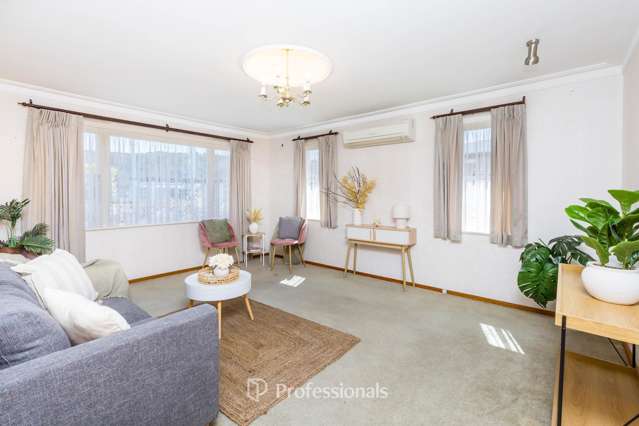 1248 Fergusson Drive Brown Owl_3