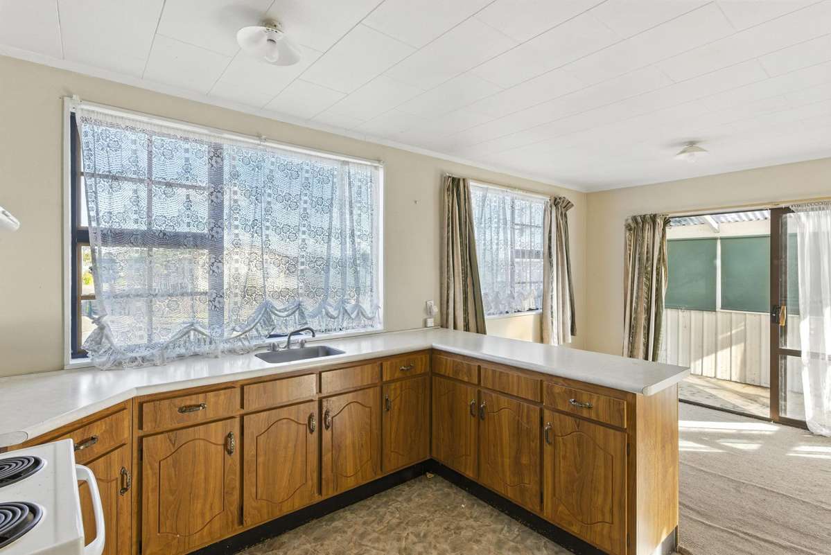 12 Douglas Street_4