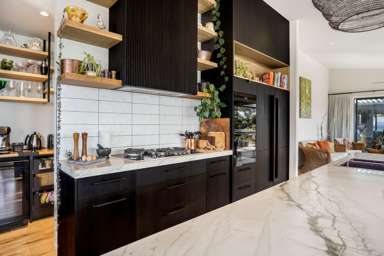 37 Simon Urlich Road_4