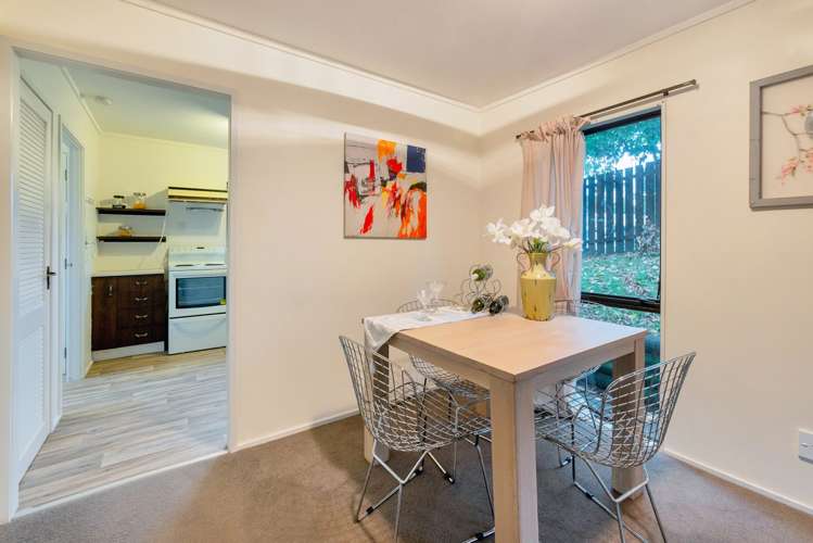 1/8 Woodhams Street Beach Haven_6