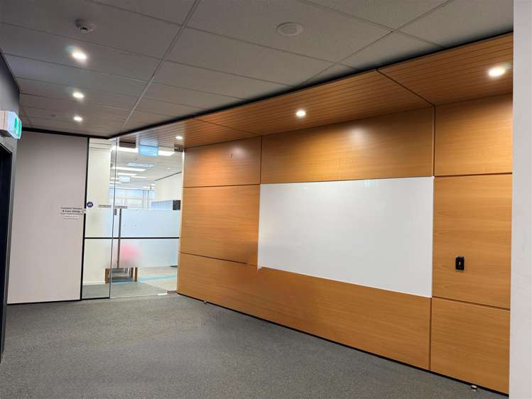 Level 1, 191 High Street Hutt Central_10