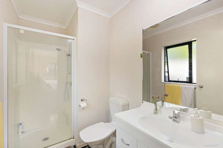 15 Ironstone Place Randwick Park_15