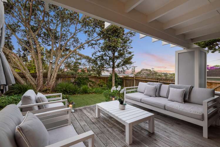 41 Lake Road Devonport_7