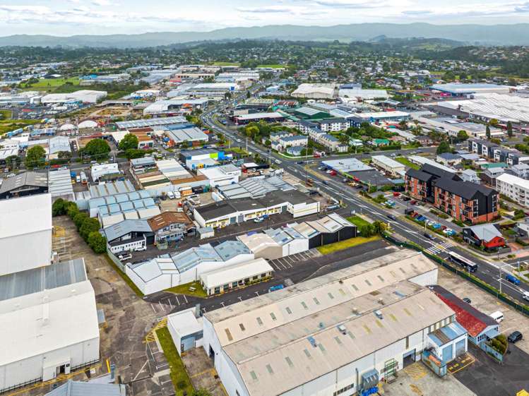 Unit 3/42 Henderson Valley Road Henderson_10