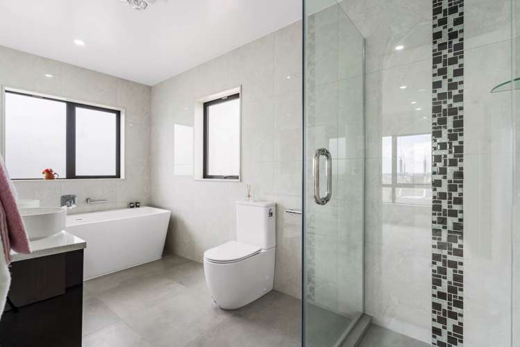 72 Charlestown Drive Flat Bush_17