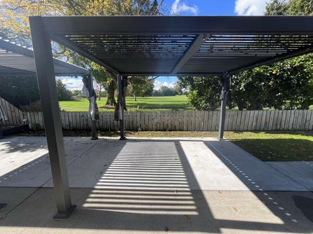 8 McInnes Place 10469_4