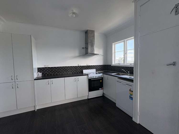 55 Neal Street Putaruru_3