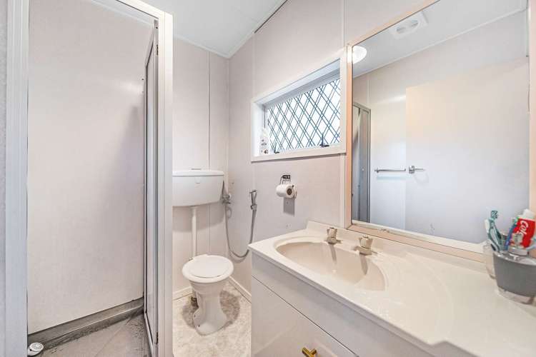 15 Burnby Place Te Anau_12