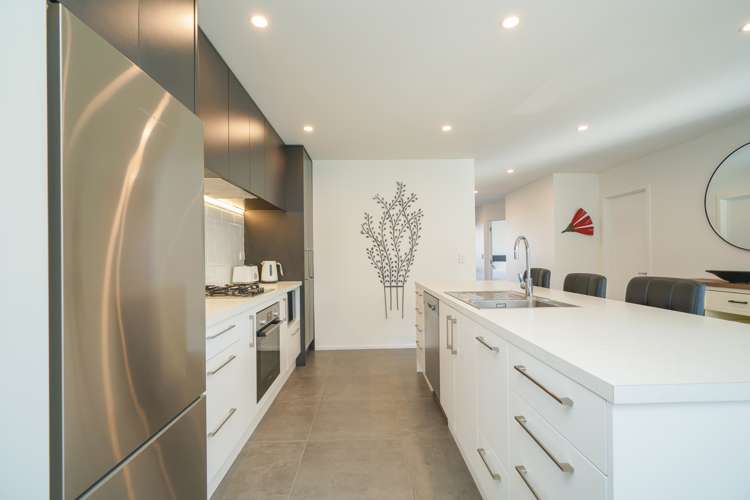 48 Louisa Street Gladstone_8