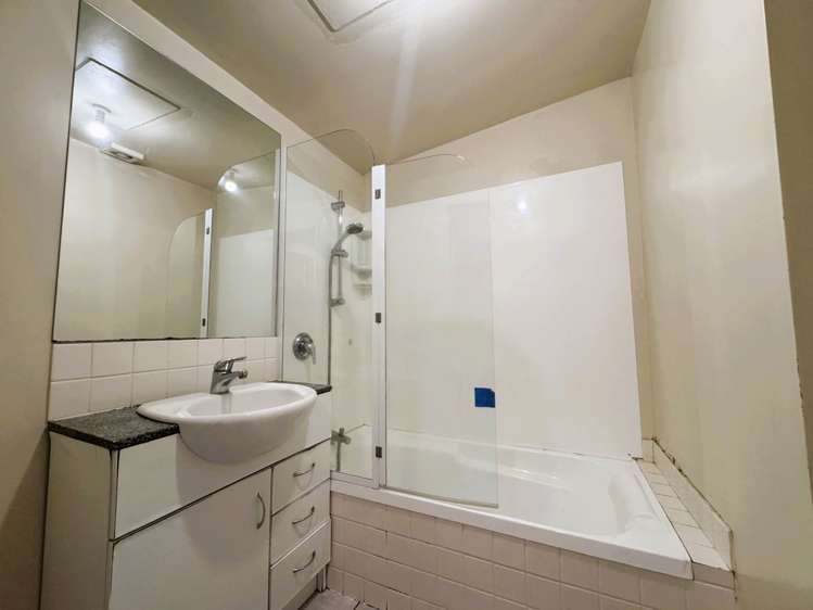 402/20 Upper Queen Street City Centre_4