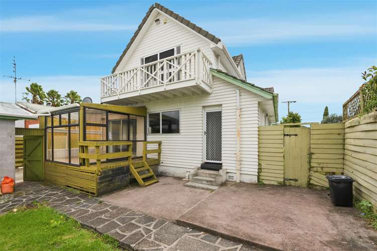 125 Portage Road New Lynn_2