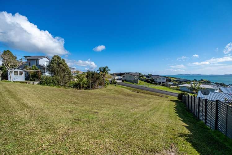 17 Midgard Road Coopers Beach_16