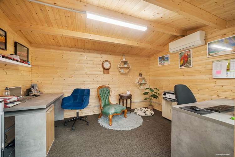 19 Alec Craig Way Gulf Harbour_20