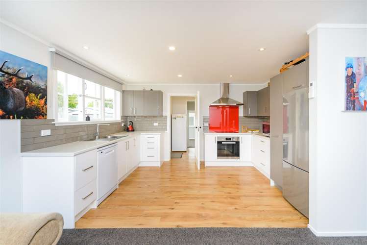 9 Bull Street Bulls_10