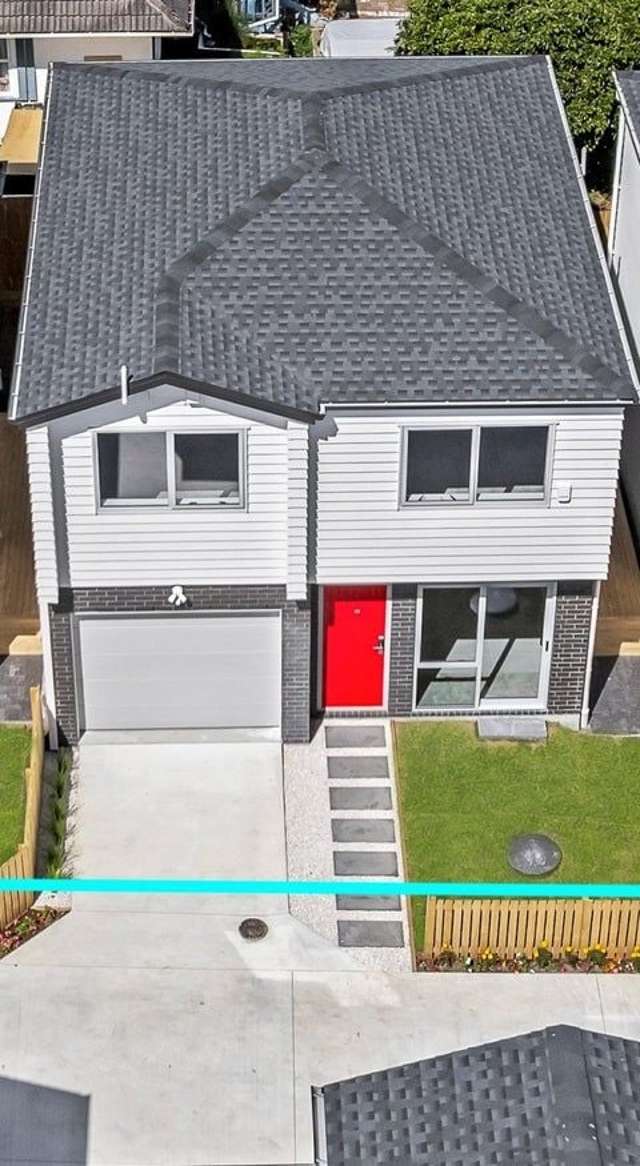 Modern Family Home in Te Atatu Peninsula