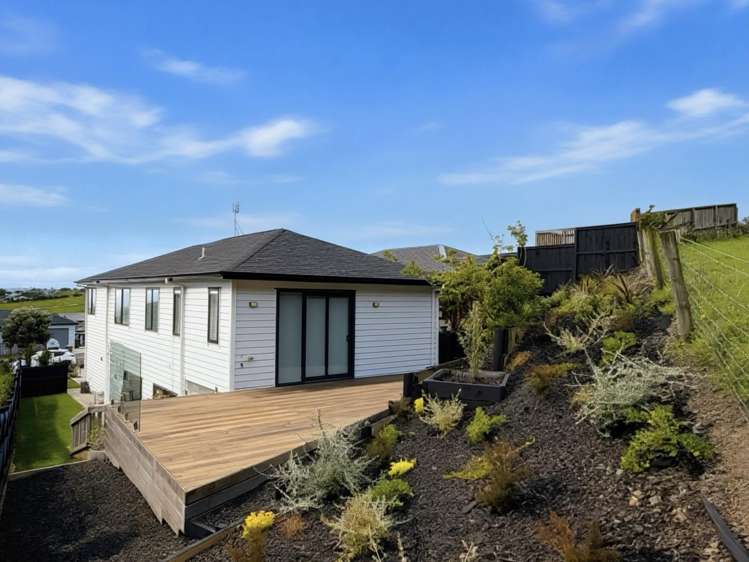 19 Pacific Heights Road Orewa_21