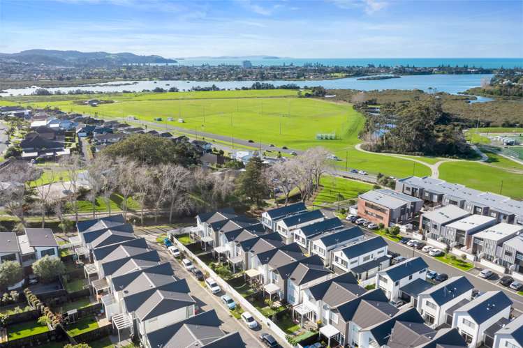 15 Watermill Lane Silverdale_17