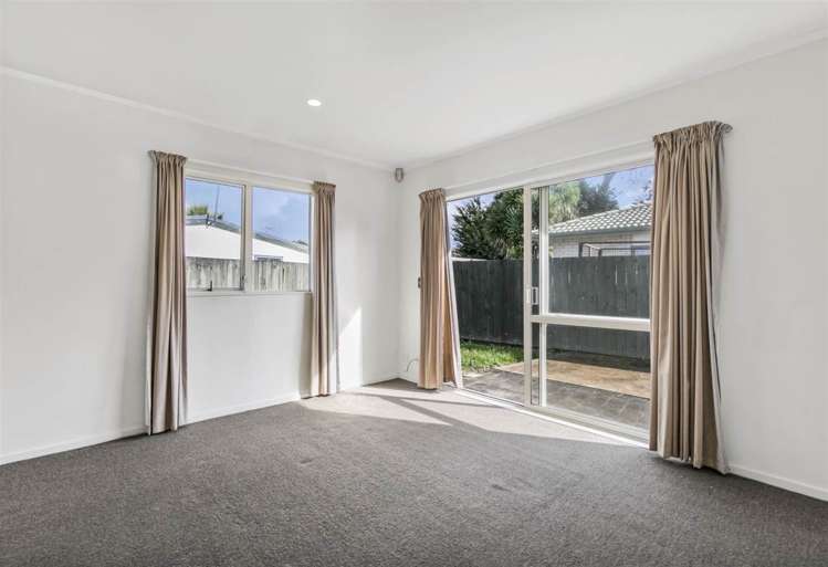 17a Orion Street Papakura_14