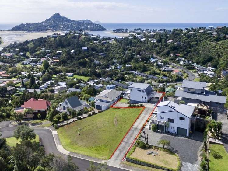 10 Hinemoa Terrace Tairua_1