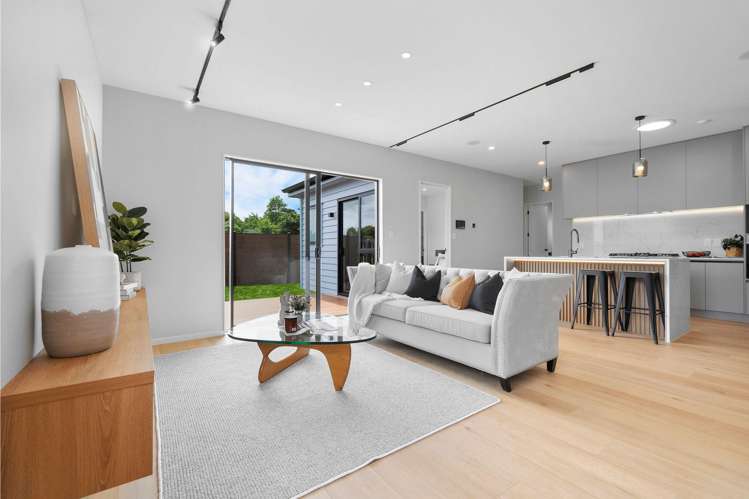 20 Furlough Road Opaheke_3