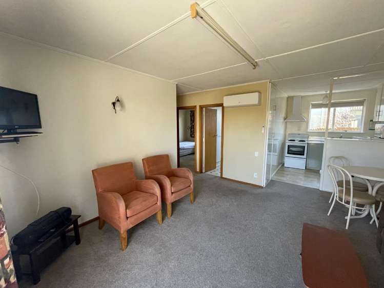 3/12 White Street 11293_4