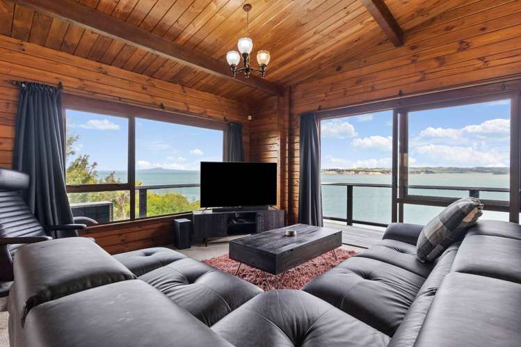 773 Whangaparaoa Road Manly_6