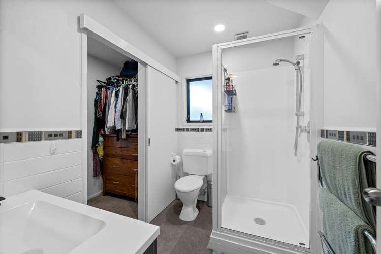 3/6 Waikato Place Saint Johns_6