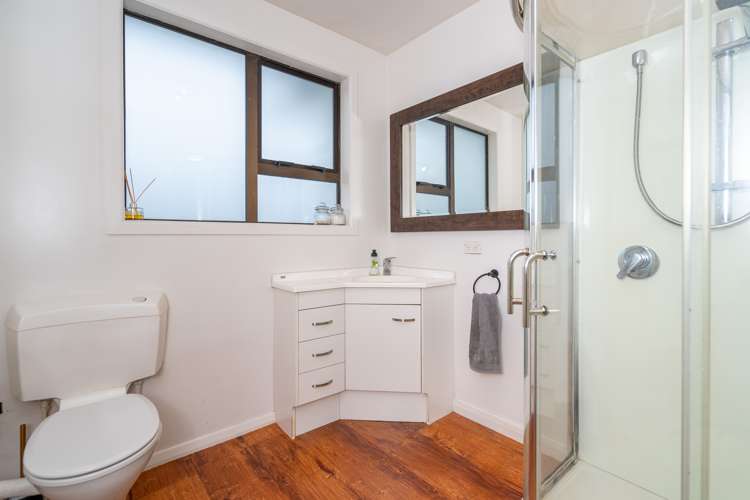 8 Quarry Road Green Island_13