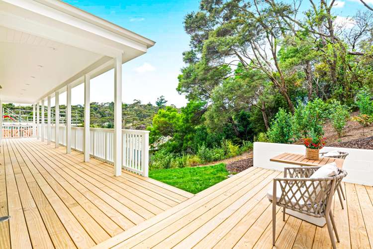 38 Awanui Road Red Beach_15
