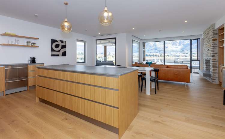 Apt 31 Marina Terrace Apartments, 65 Lakeside Road Wanaka_1