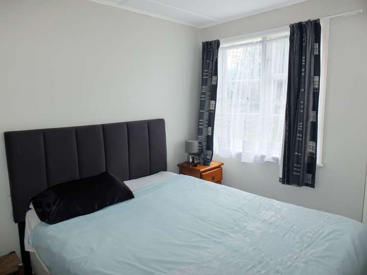 10 Churchill Crescent Foxton_10