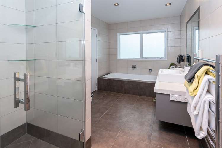 34a The Parade Bucklands Beach_14