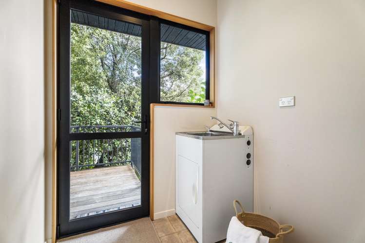 50A Duncansby Road Stanmore Bay_24
