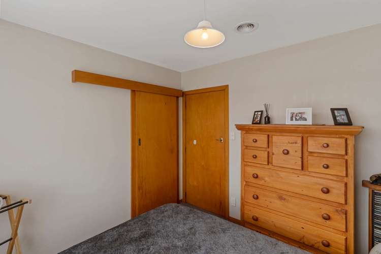 6 Springmead Place Hornby_10