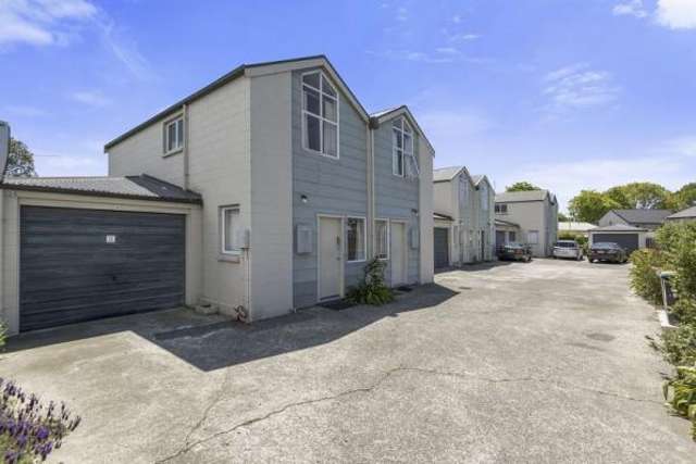 Tidy Two Bedroom Unit