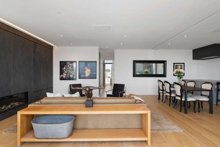 602a/22 Herd Street Te Aro_5