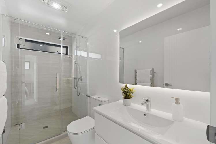 9c Penguin Drive Murrays Bay_13