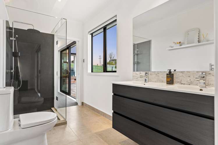 72 Vaughans Road Long Bay_19