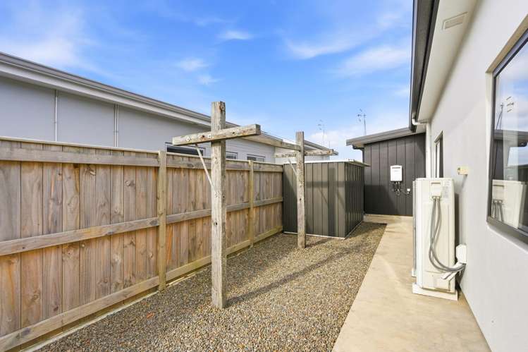 71 Freedom Drive Kelvin Grove_20