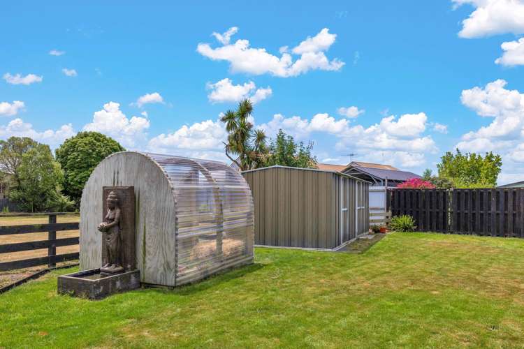 33 Seadown Crescent Amberley_12