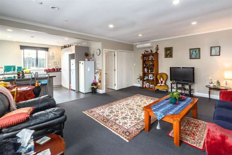 26 Kent Street Carterton_21