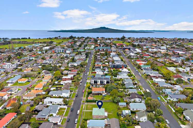 18 Corrella Road Belmont_15