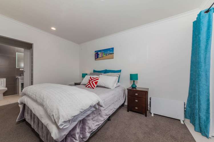 1j/12 Charles Street Mount Eden_16