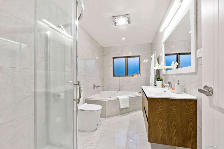 8 Hayward Wright Lane Avondale_16